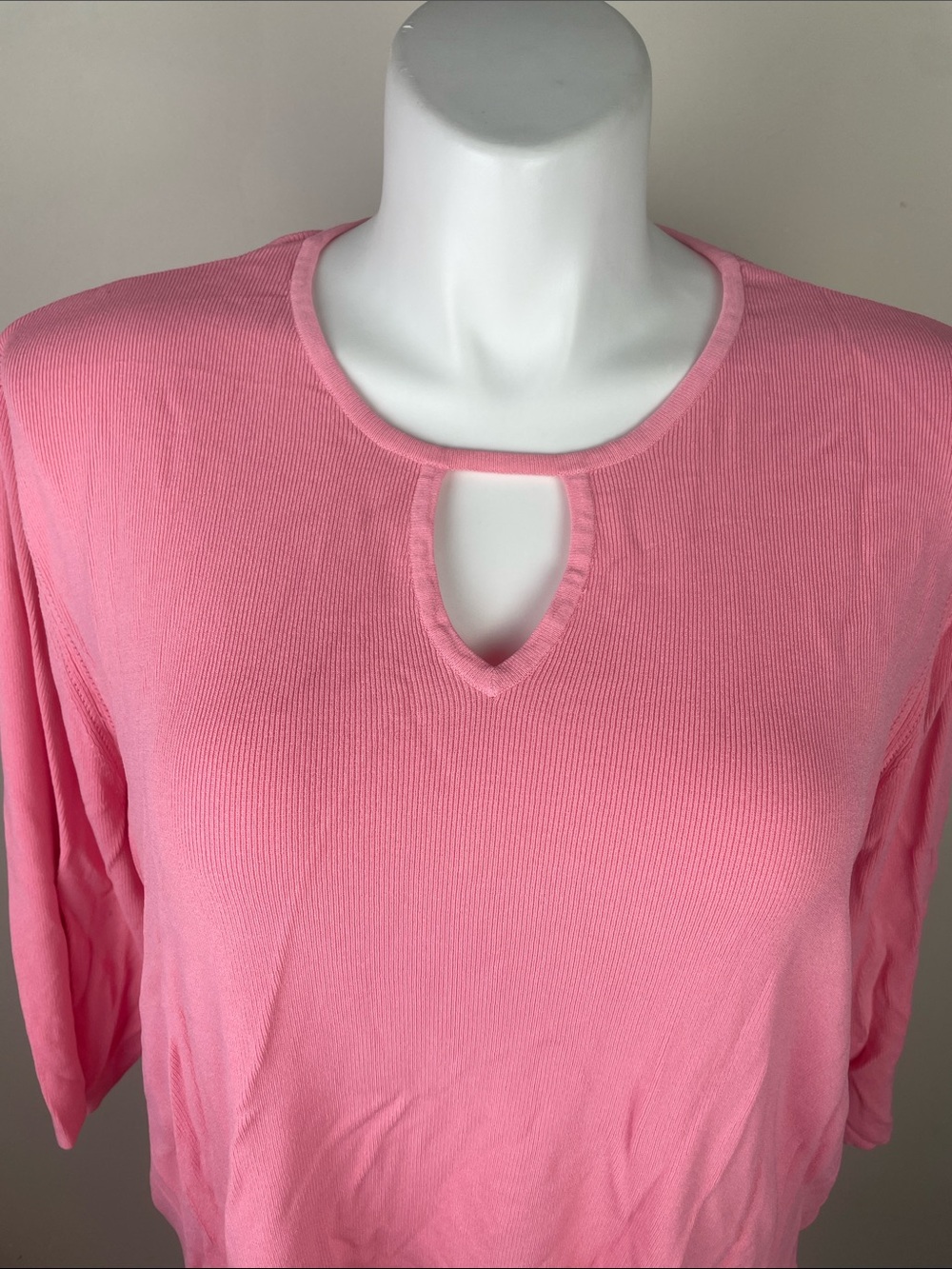 Maggie Barnes Ribbed Top - Picture 3 of 7